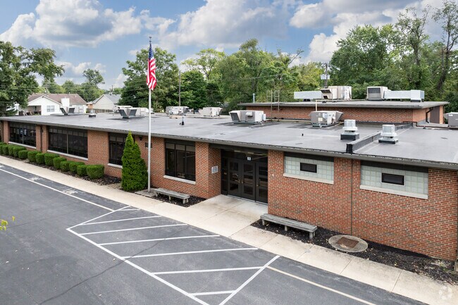 Summit Elementary offers a nurturing learning environment.