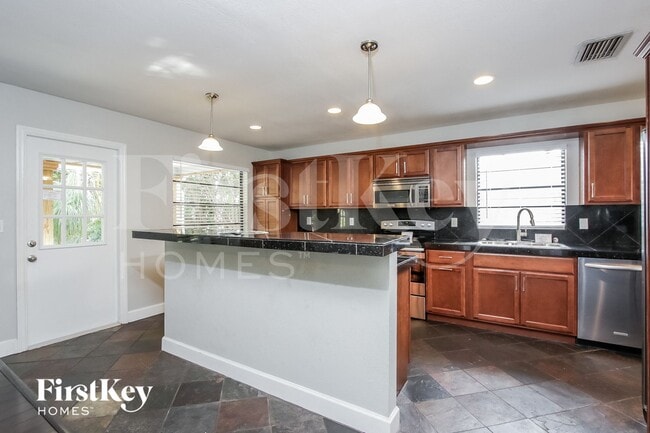 6710 22nd Ave W, Bradenton, FL 34209 - photo 6