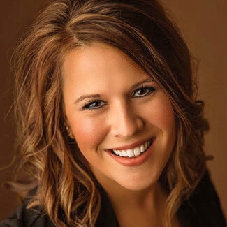 Kelly Walton