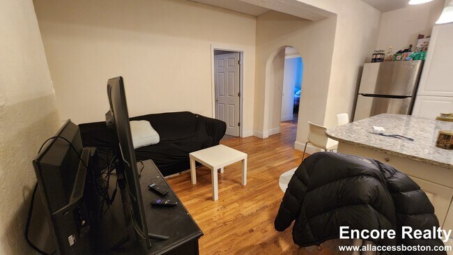 2016 Commonwealth Ave unit 2001 - 5, Brighton, MA 02135 - photo 7