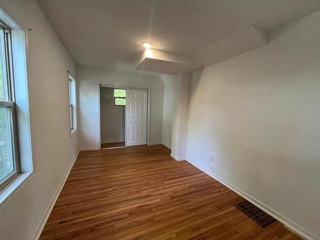 3500 Kyle Ave N unit A, Minneapolis, MN 55422 - photo 6