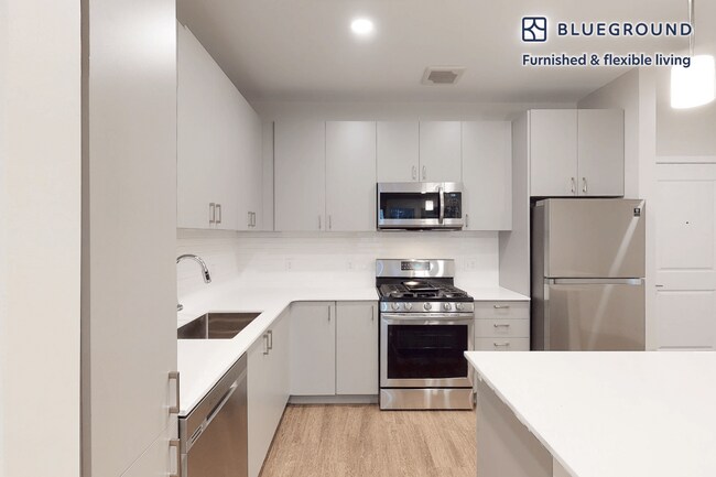 290 Mishawum Rd unit FL5-ID4390A, Woburn, MA 01801 - photo 5