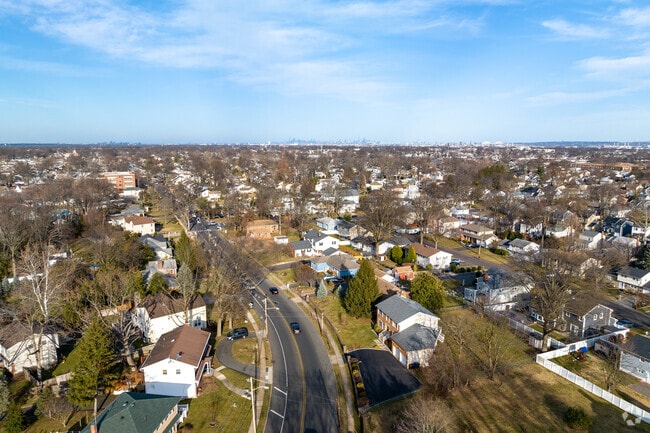 Bringing together a regional park destination and convenient transportation options.