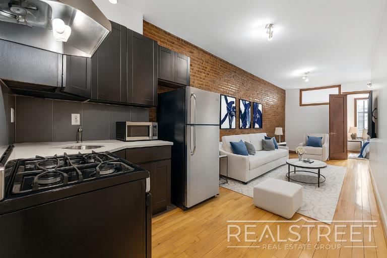 3 Bedroom near East Williamsburg with Priv...
