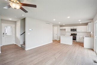 18025 Alpine Dr, Clive, IA 50325