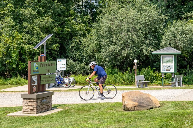 Trails like Falling Waters Trail run throughout Summit with easy access for active residents.