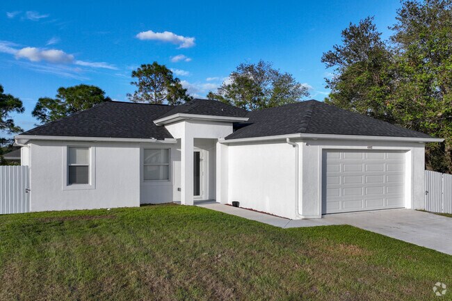 Home in the Sunshine neighborhood typically have attached garages and spacious yards.