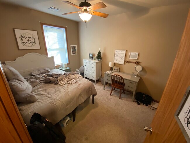 1203 Thurston St unit 3, Manhattan, KS 66502 - photo 5