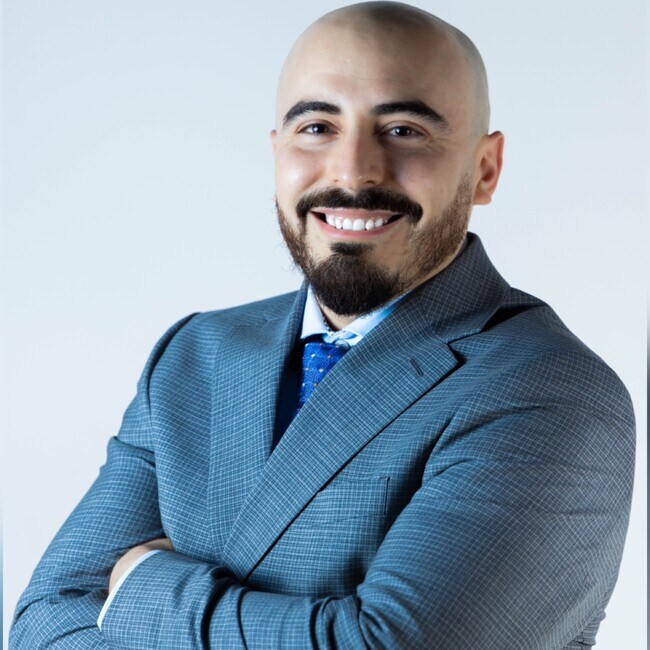 Agent Photo