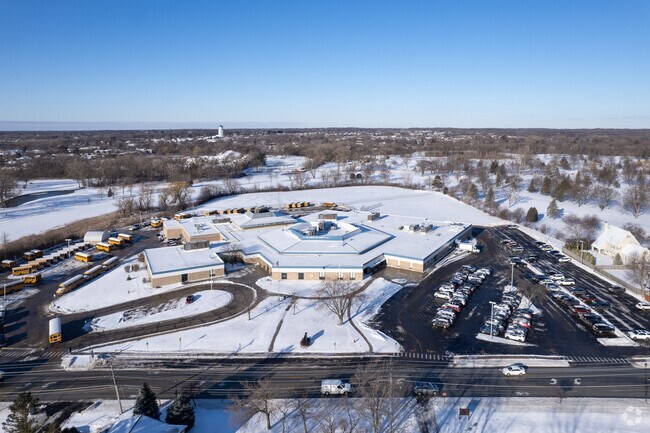 Walter R. Sundling Junior High School is a public school located in Palatine.
