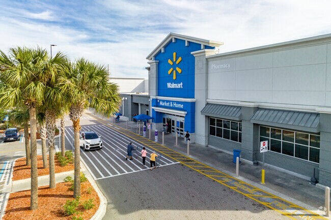 Gandy Boulevard near Sun Bay South has a Walmart for local shoppers.