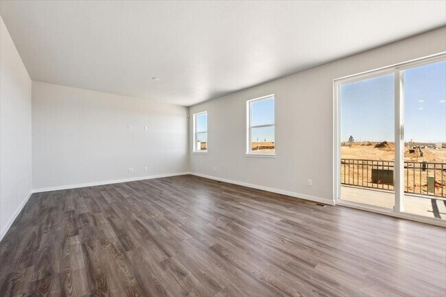 22866 E 47th Place, Aurora, CO 80019 - photo 6