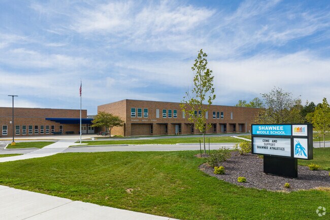 Shawnee Middle School is one of three FWCS that neighborhood kids can attend.
