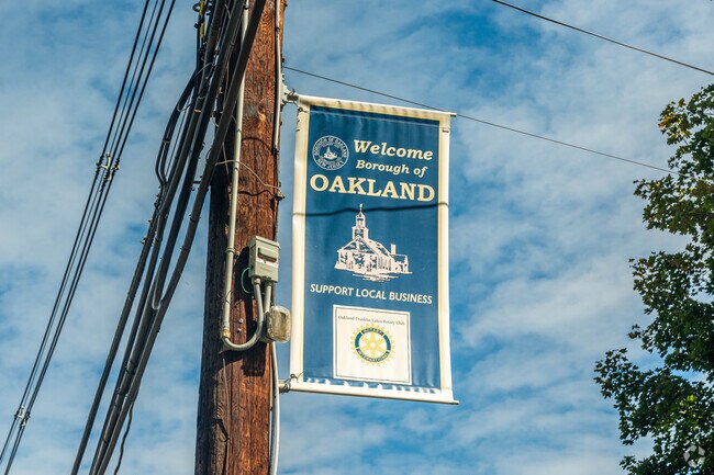 Residents of Oakland enjoy a quiet historic community.