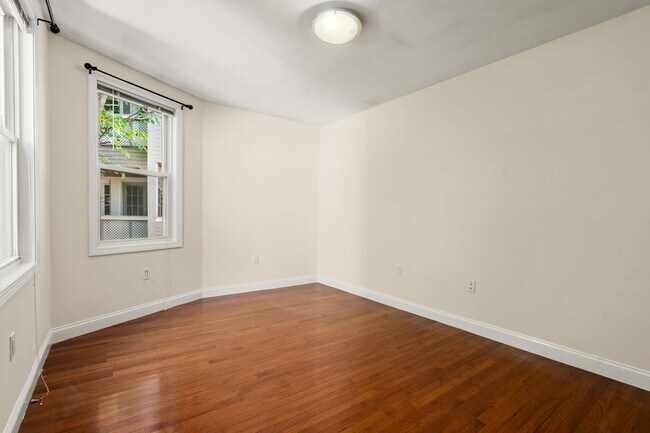 93 Kilsyth Rd unit 3, Brighton, MA 02135 - photo 7