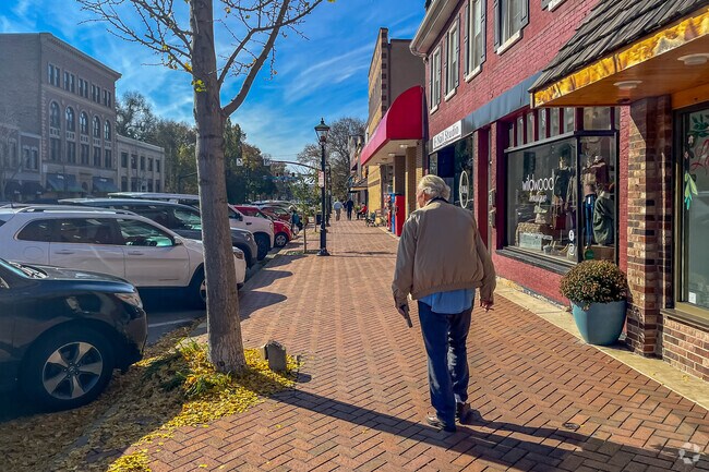 Midland is a very walkable neighborhood.