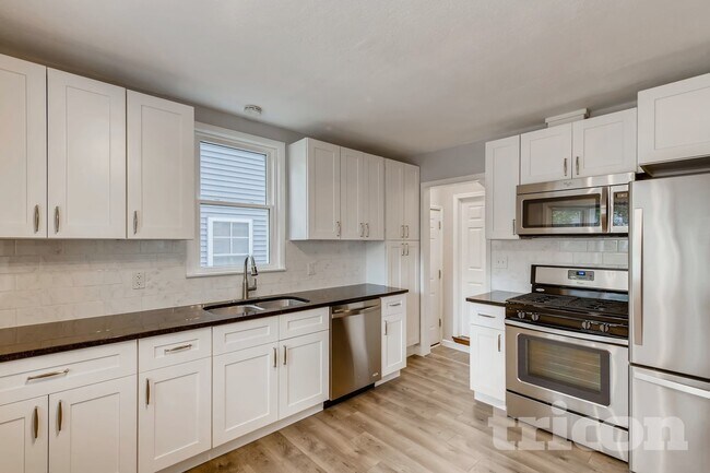 3105 Georgia Ave S, Saint Louis Park, MN 55426 - photo 2