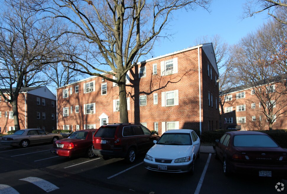 Park Wayne Apartments, Silver Spring, MD 20901 - photo 1