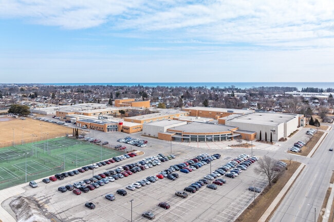 Sheboygan South High School scores a B by Niche.