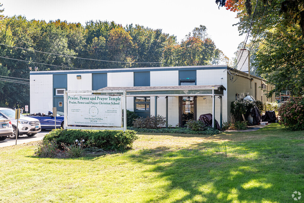 Praise Power & Prayer Christian School has about 35 students in Windsor.