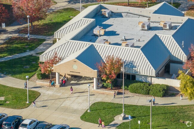 Buckeye Union Mandarin Immersion Charter School serves grades K-12