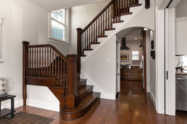 258 Dorchester Ave unit ID1056079P, Cincinnati, OH 45219 - photo 4