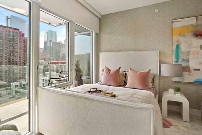 337 N Halsted St, Chicago, IL 60661 - photo 7