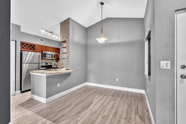 2850 N Oakland Forest Dr unit 313, Oakland Park, FL 33309 - photo 6