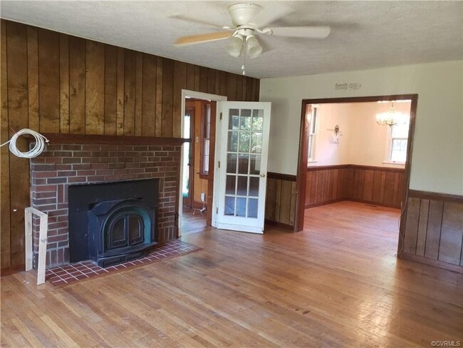 14201 Harrowgate Rd, Chesterfield, VA 23831 - photo 2