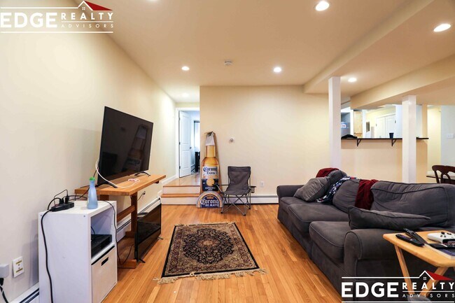 1872 Commonwealth Ave unit A, Brighton, MA 02135 - photo 3