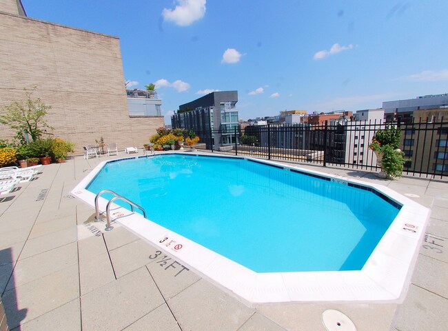 Carriage House unit 516, Washington, DC 20037 - photo 5