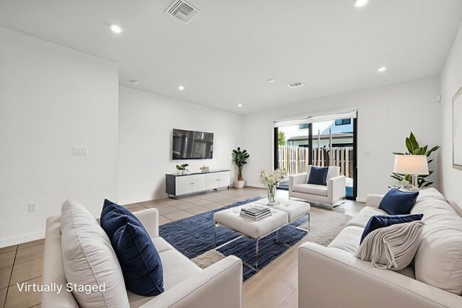 10817 SW 233rd St, Princeton, FL 33032 - photo 2