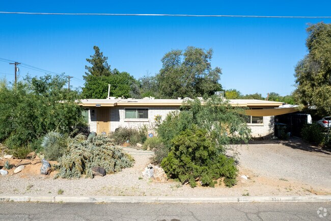 Brick homes are the standard in Cabrini.