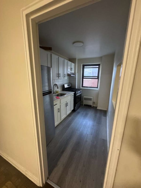 110 Washington St, East Orange, NJ 07017