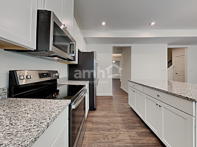 5026 Twin River Dr, Denver, NC 28037 - photo 3