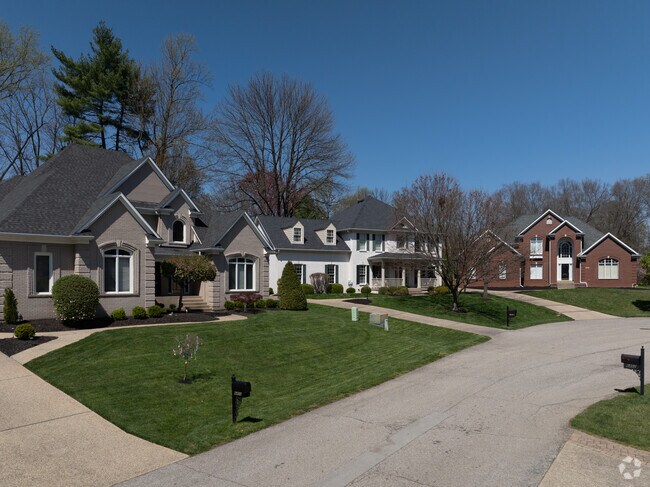 These newer homes in Windy Hills price for around 400 to 500 thousand.
