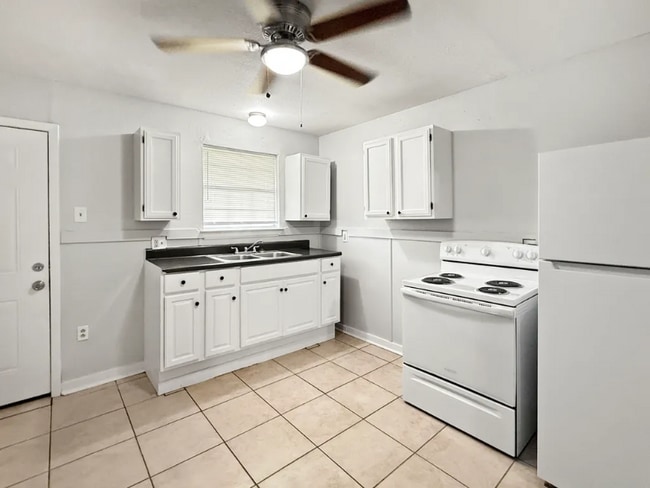 524 Starrett Rd, River Ridge, LA 70123 - photo 4