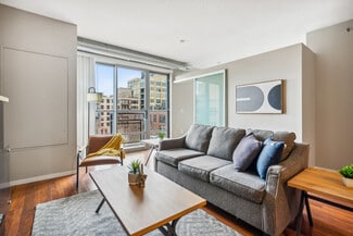 616 Washington Ave S Unit ID1014641P, Minneapolis, MN 55415