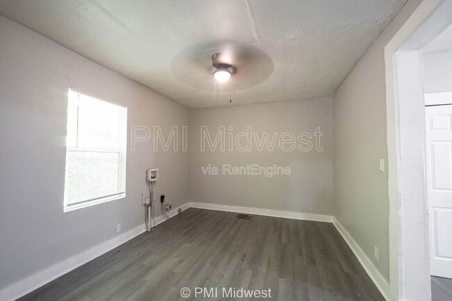 445 W 29th St, Indianapolis, IN 46208 - photo 5