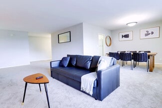 2111 Richmond Hwy Unit FL3-ID1022385P, Arlington, VA 22202