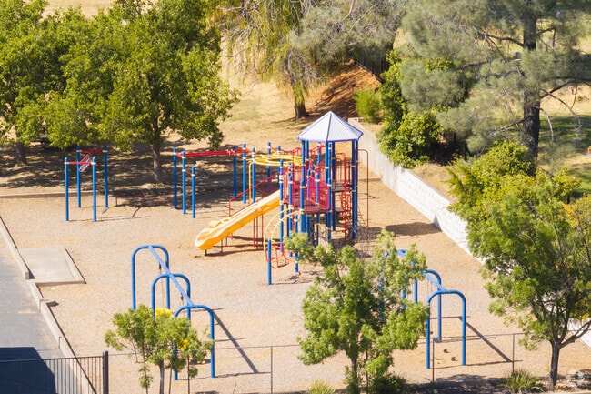Student clubs at Redding Adventist Academy include gardening and chess.