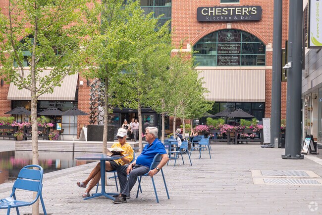 Chester's is a popular Kitchen & Bar that has outdoor seating.