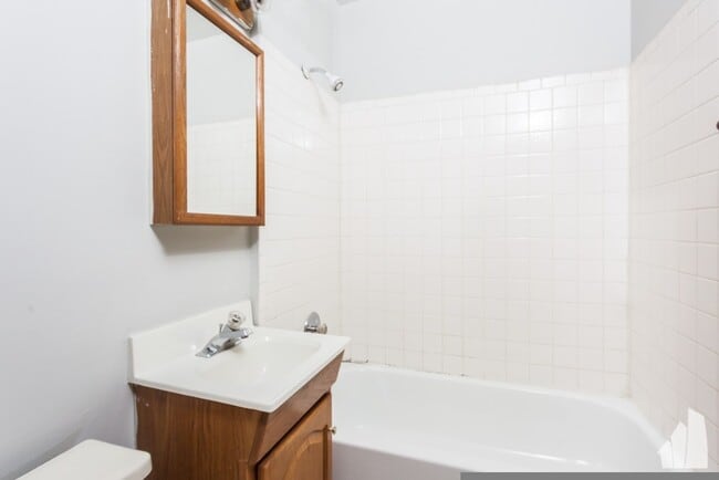 815 W Cornelia Ave unit 821-317, Chicago, IL 60657 - photo 6
