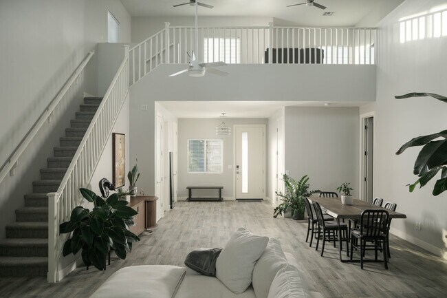 2821 N 28th Place, Phoenix, AZ 85008 - photo 7