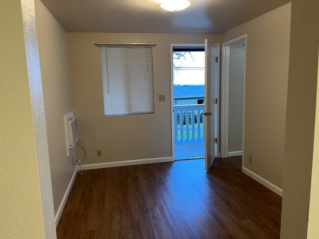 2667 Lakeshore Blvd unit 3, Lakeport, CA 95453 - photo 5