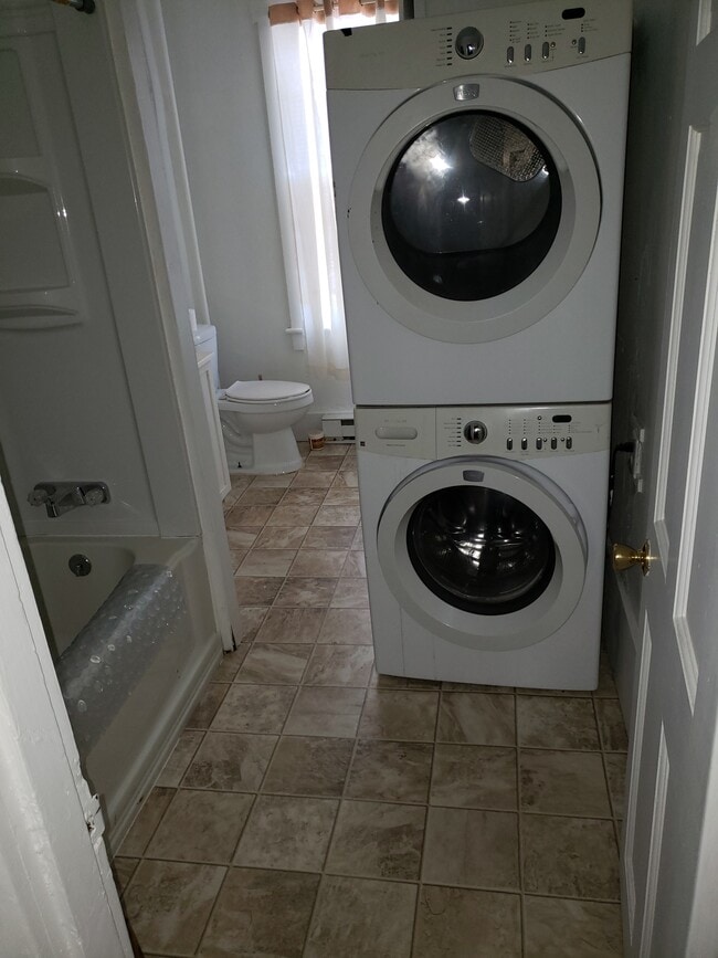 510 Chestnut St unit 510 1/2 Chestnut Str, Sunbury, PA 17801 - photo 6