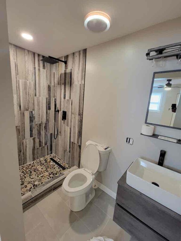 10358 S Emerald Ave, Chicago, IL 60628