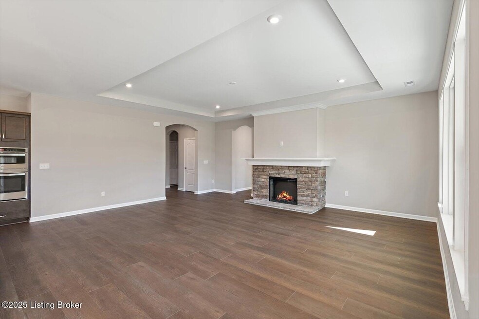 903 Creativity Crossing, Shelbyville, KY 40065 - photo 1