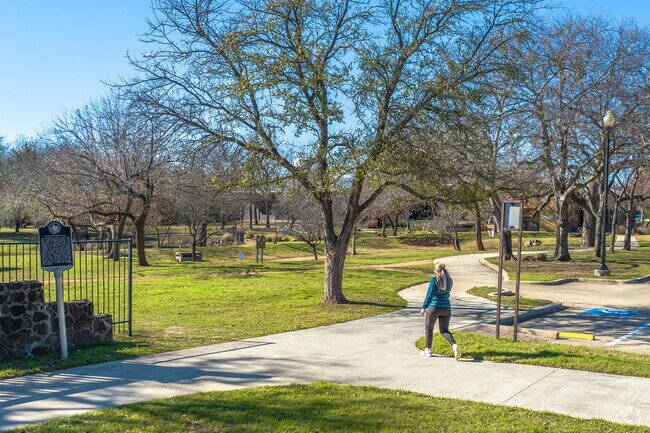 Coppell Nature Park is a great place for bird watchers to discover new species.