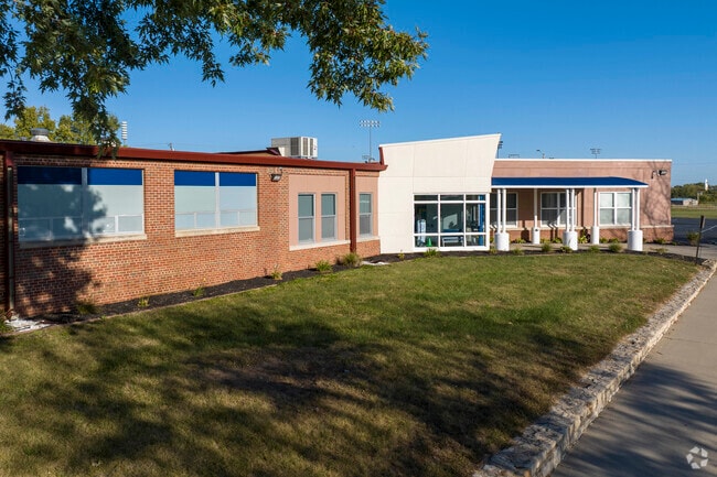 Randall Elementary serves grade school students in Valley View and Independence, MO.